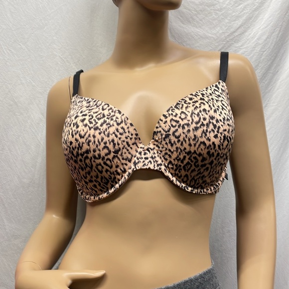 Victoria's Secret Lined Demi Leopard Print Bra - Picture 1 of 7